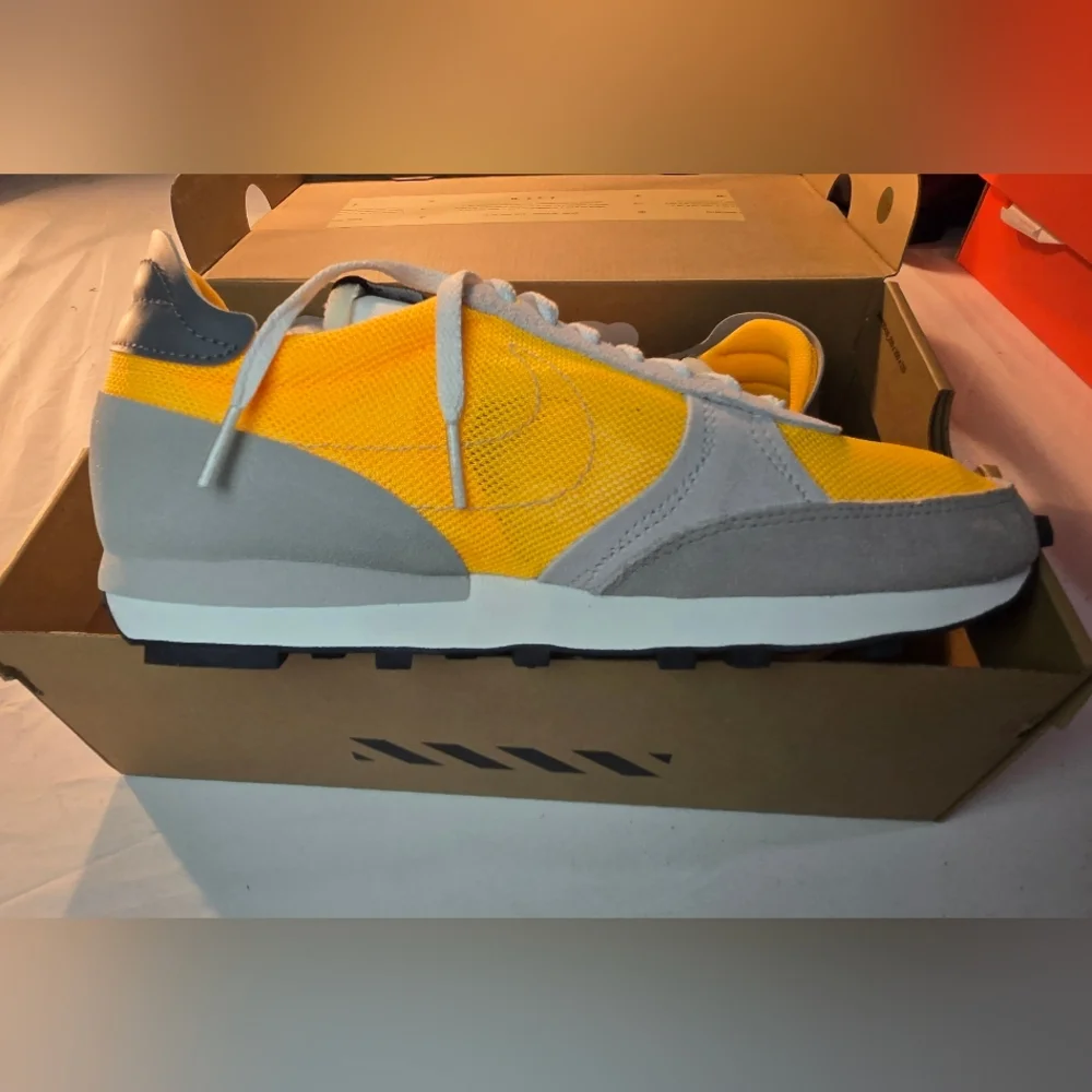 Nike step up